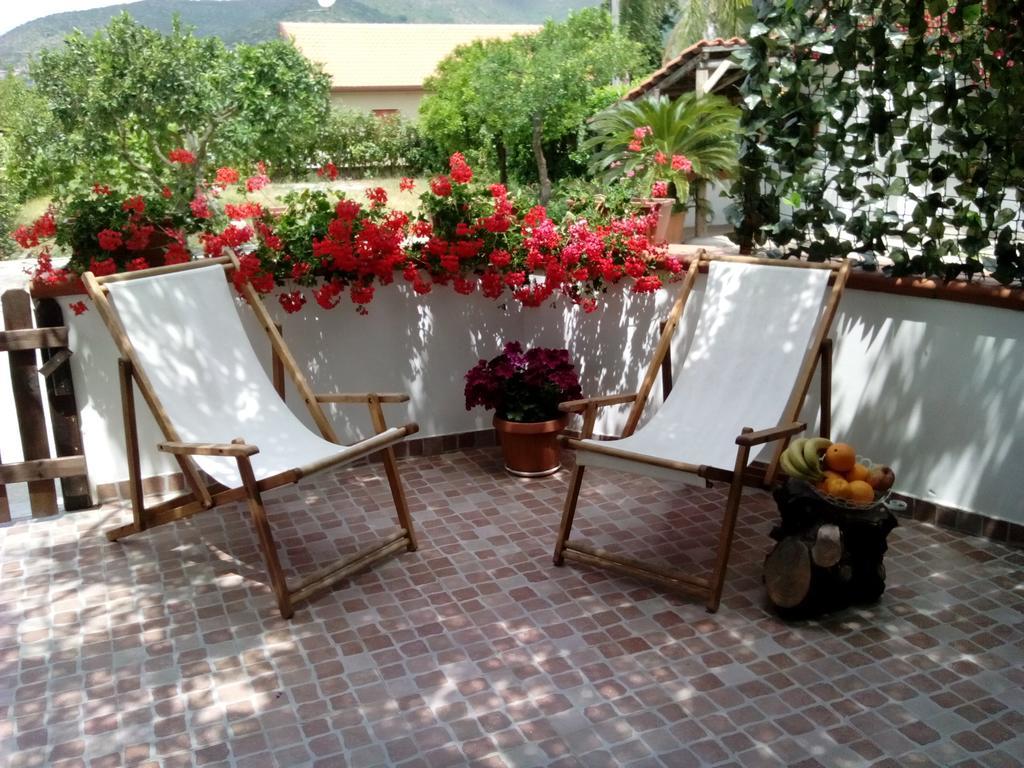 Maison Romantique Santa Maria di Castellabate Ruang foto